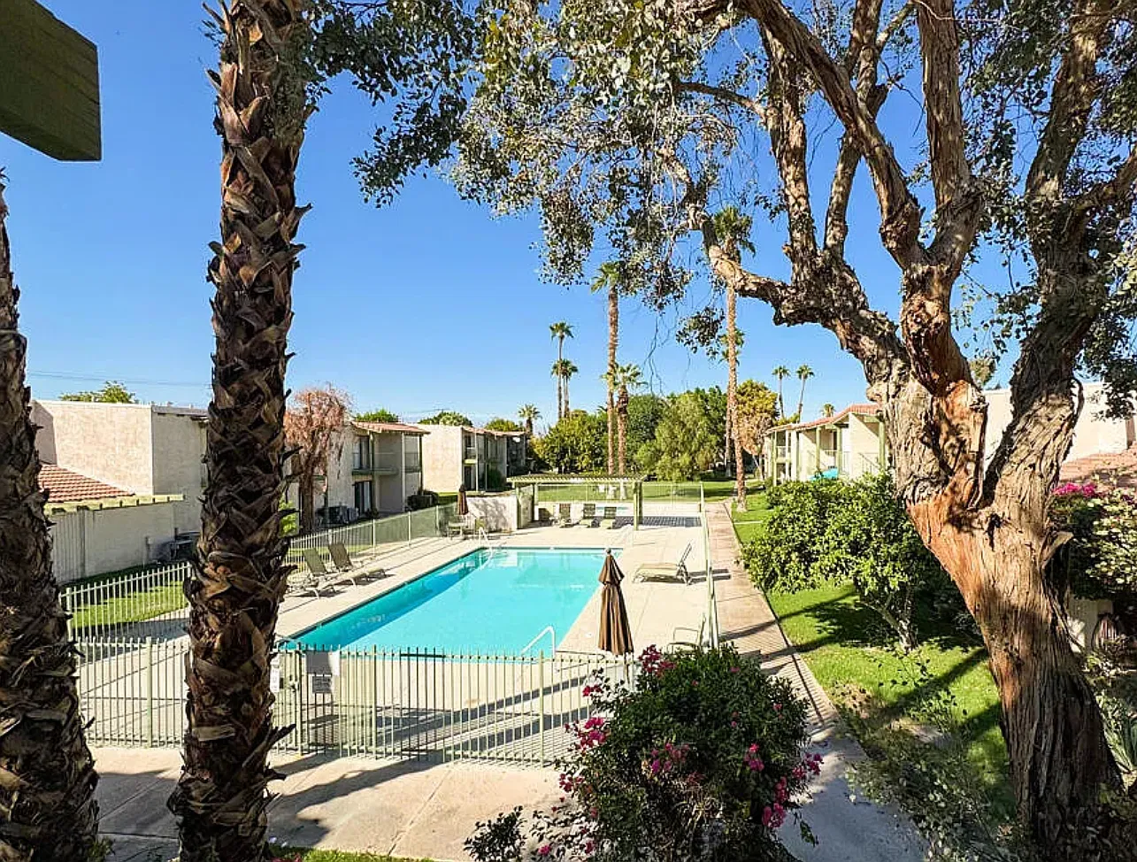 2 bed, 1152 sqft, $2,000 — Photo 2