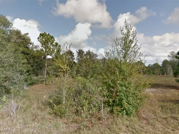 2707 54th St SW, Lehigh Acres, FL 33976