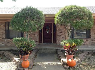 1408 Saint Louis St, Gatesville, TX 76528