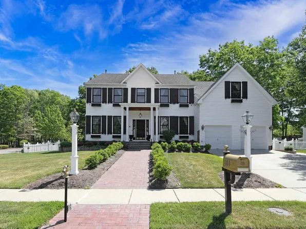 200 Prancer Rd, Egg Harbor Township, NJ 08234