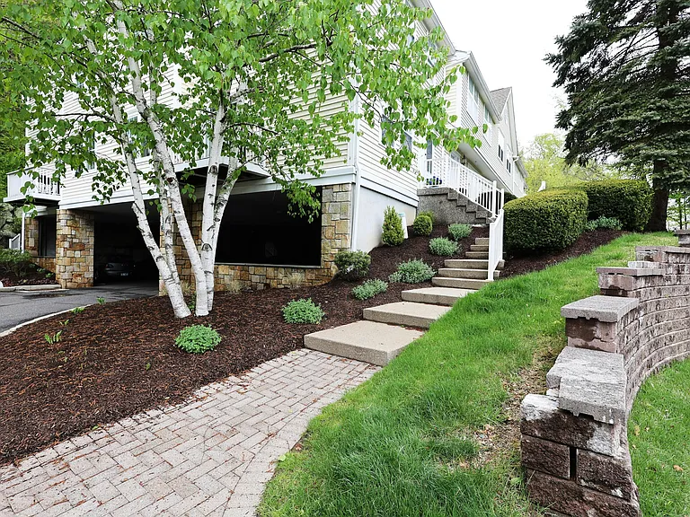 633 Danbury Rd #22 — Photo 3