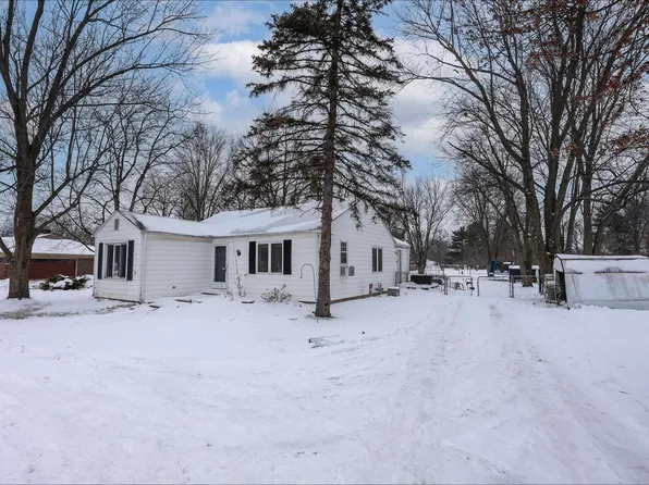 4865 Stellhorn Rd, Fort Wayne, IN 46815