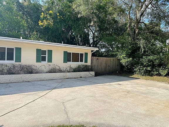 Front Drive  (RV right side)