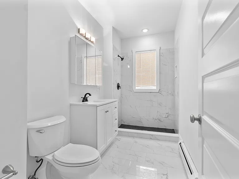 15 Romsey St #1 — Photo 17