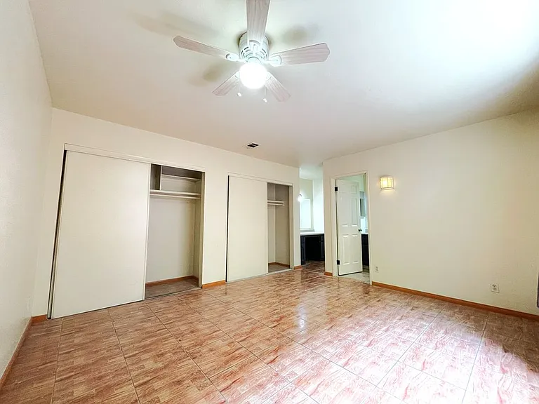 1349 Walnut Ave #A — Photo 12