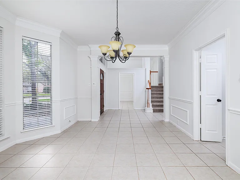 107 N Sunny Slope Cir — Photo 5