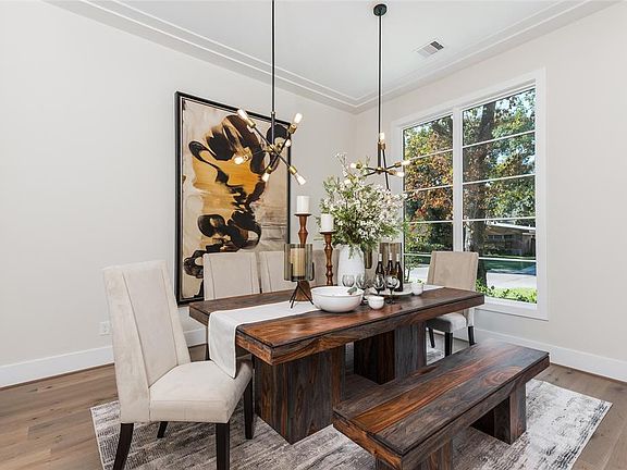 5th image of 6249 Meadow Lake Ln