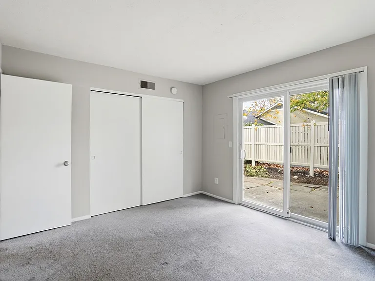 Northcrest Garden Apartments — Photo 24