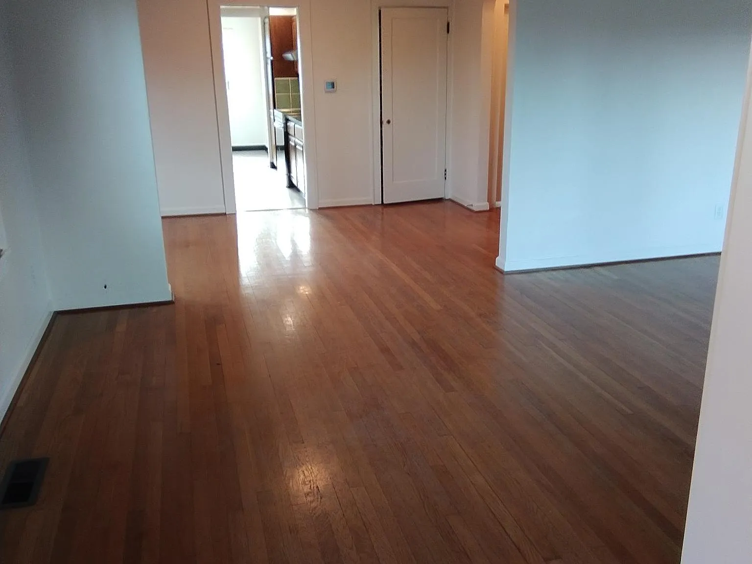 228 W 12th St — Photo 2