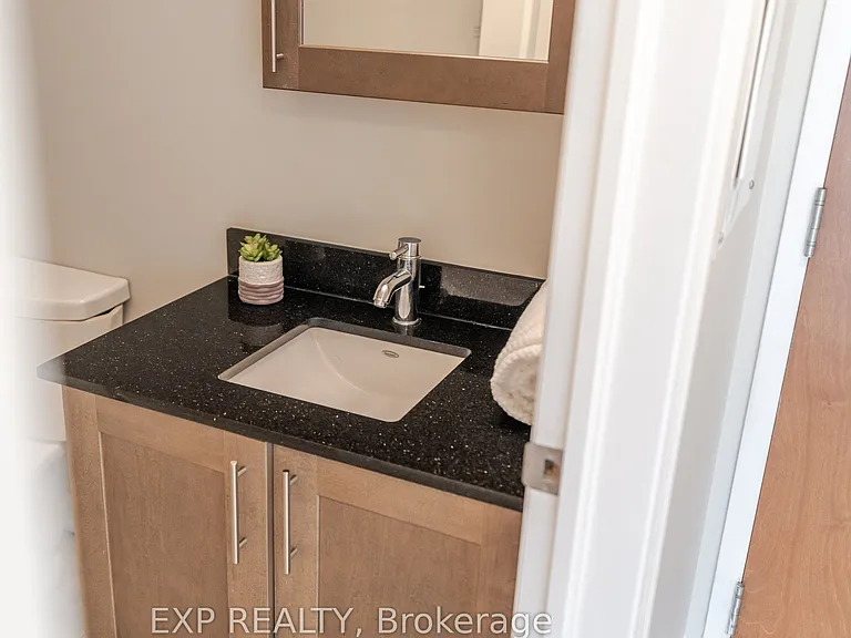 242 Rideau St #2308 — Photo 9