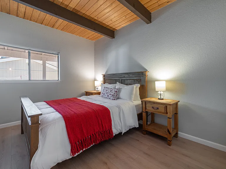 10333 Schaffer Dr — Photo 13