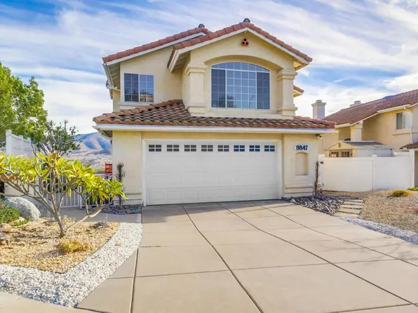9847 Avenida Colino, Spring Valley, CA 91977