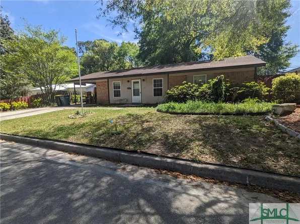 2115 Vicksburg Drive, Savannah, GA 31404
