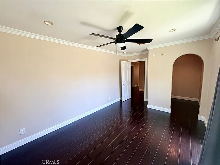 9272 Sunridge Dr — Photo 10