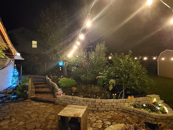 3rd image of 4550 Mountain View Dr