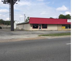 1535 Wabash Ave, Springfield, IL 62704