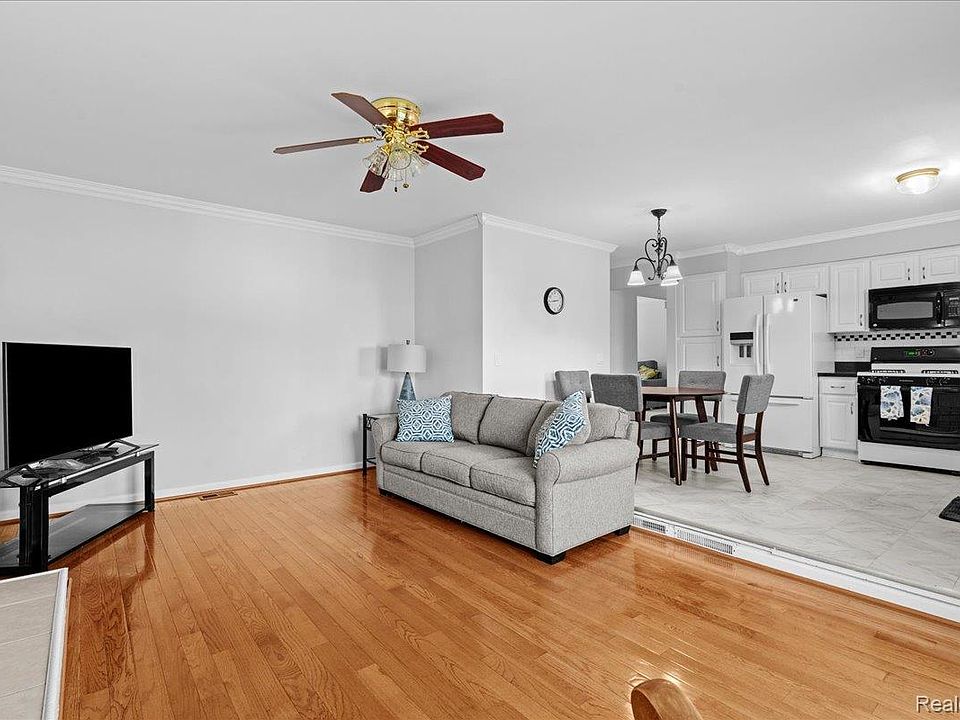 45178 Rudgate Rd, photo 6