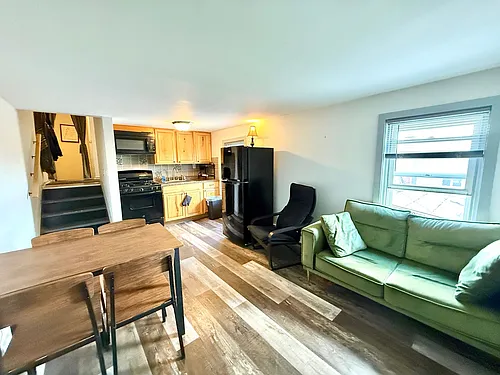 24 McDonald St Photo 1