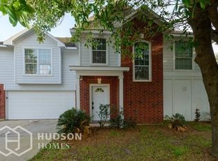 12631 Warrenwood Dr, Houston, TX 77066