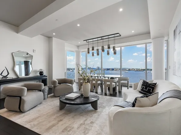 22 Liberty Dr Unit 7F, Boston, MA 02210