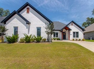2420 Hurricane Gardens Dr, Bryant, AR 72019