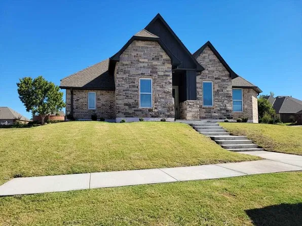 1601 NW 37th St, Lawton, OK 73505