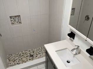 38 Valley Villas Ln, Maggie Valley, NC 28751