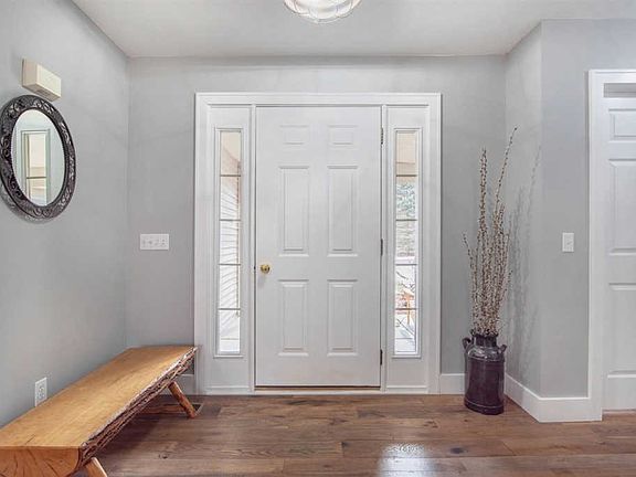 5th image of 7392 Majestic Woods Dr