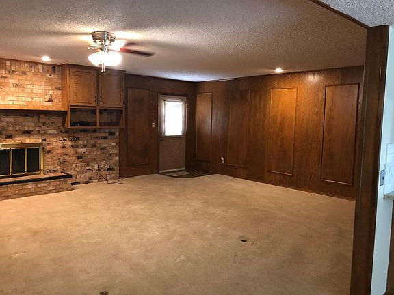 4th image of 410 Brookwood Dr