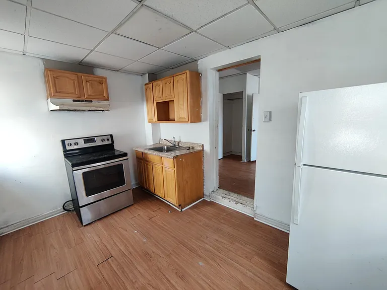 829 N 41st St #1 — Photo 5