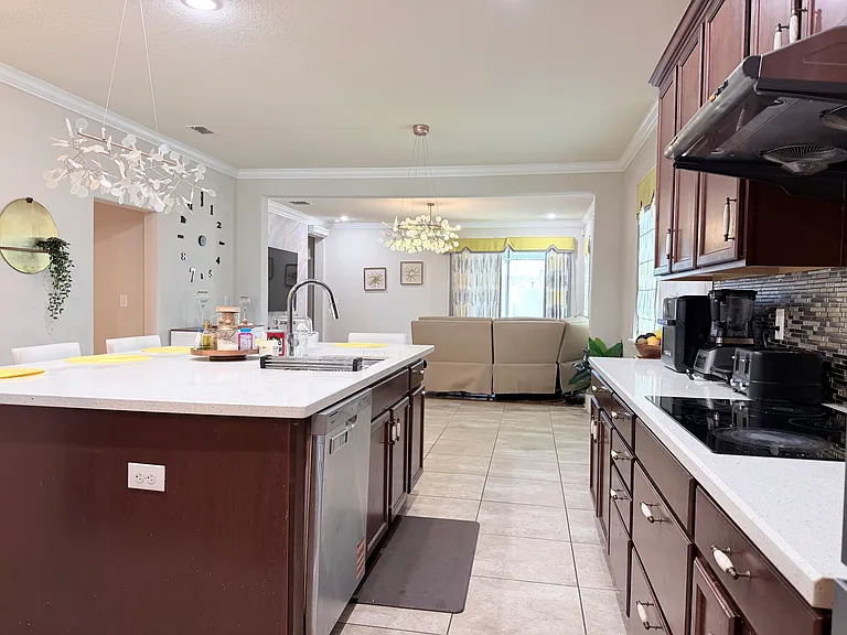 2916 Chantilly Ave — Photo 11