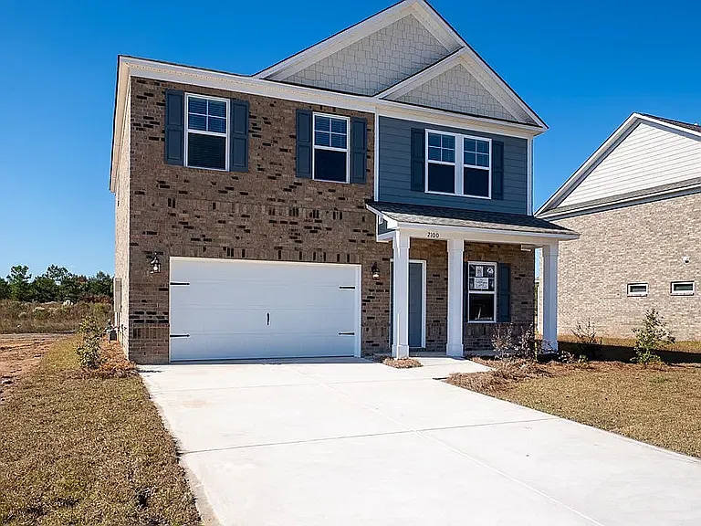 5 bed, 3.0 bath, 2225 sqft, $2,250 — Photo 3