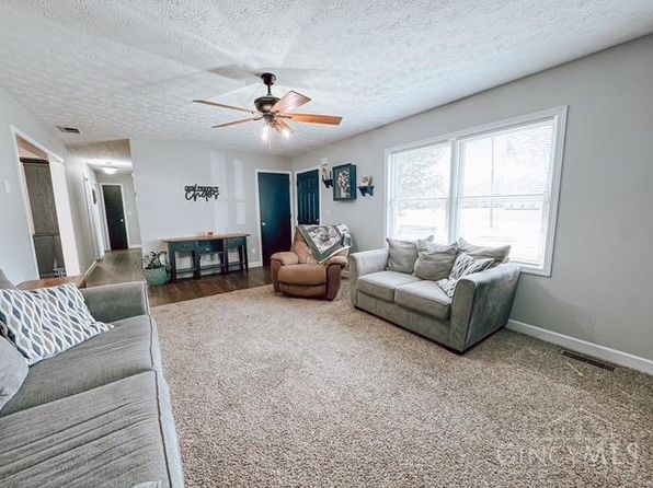 8140 State Route 135, Lynchburg, OH 45142