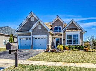 17 Starry Ln, Long Beach Township, NJ