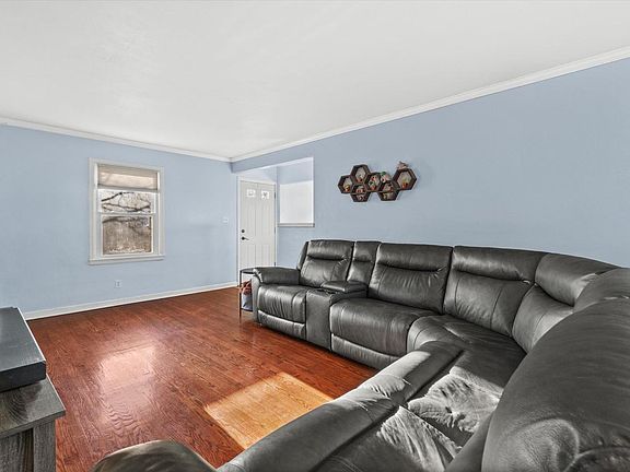 4th image of 2858 South 53rd STREET