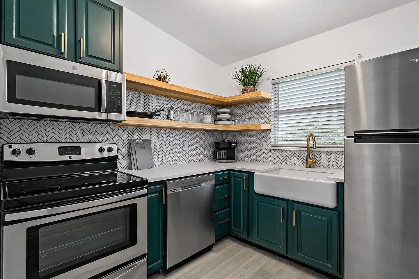 2 bed, 980 sqft, $1,495 — Photo 4