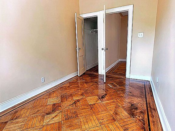 5th image of 1578 Park Pl #3