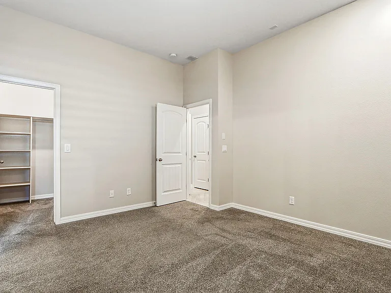 925 Louisiana Downs Ave — Photo 24