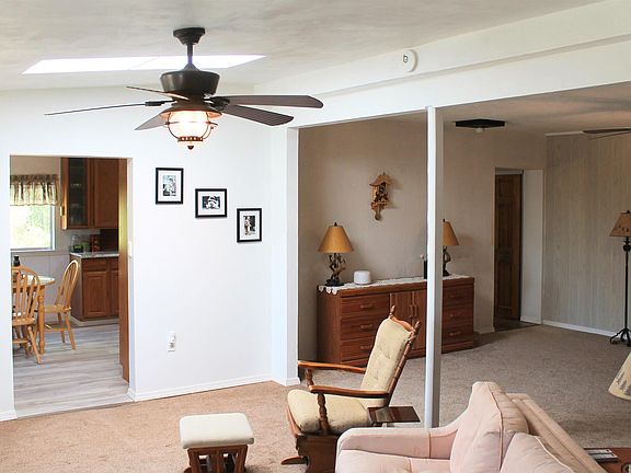 5th image of 3680 Cypress St