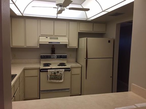 5th image of 190 Escambia Ln APT 206