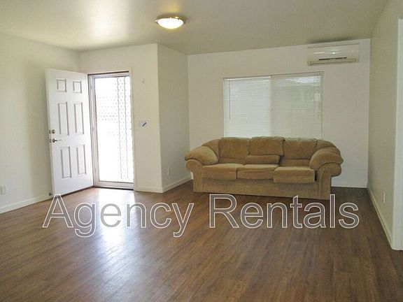 3rd image of 1129 1st Ave