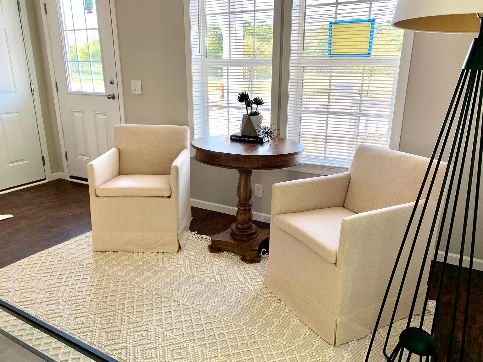 2 bed, 1000 sqft, $1,850 — Photo 4