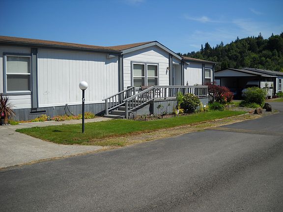 front yard/corner lot