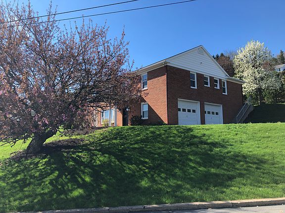 Walkout finished lower level