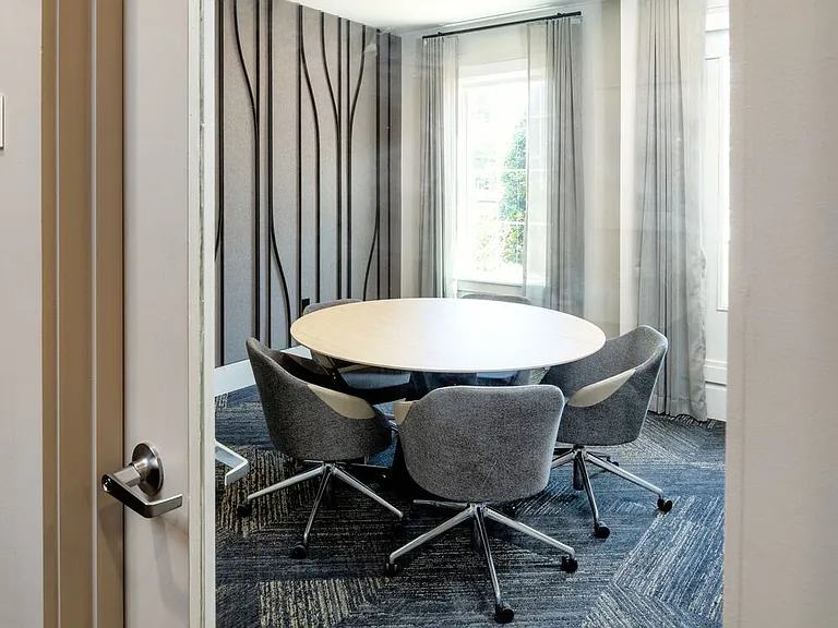 Private work pods