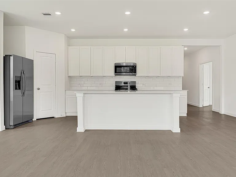 1763 Primrose Pointe Dr — Photo 5
