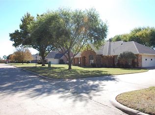 1408 Overlook Dr, Kaufman, TX 75142