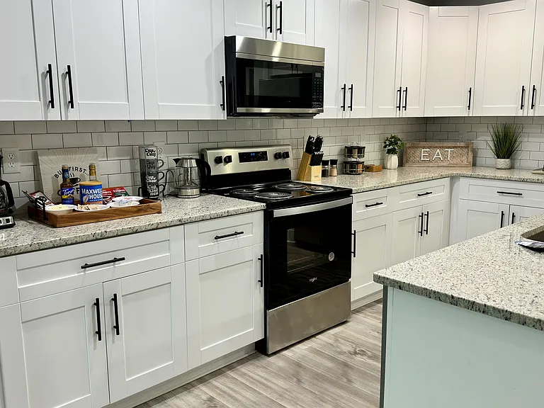 2393 Highpoint Rd — Photo 75