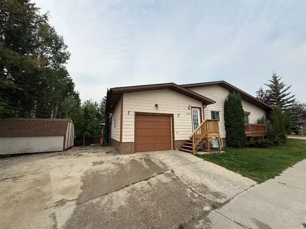 470 NE Collinge Rd, Hinton, AB T7V 1K6