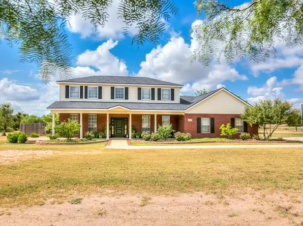 2003 N 11th St, Ballinger, TX 76821